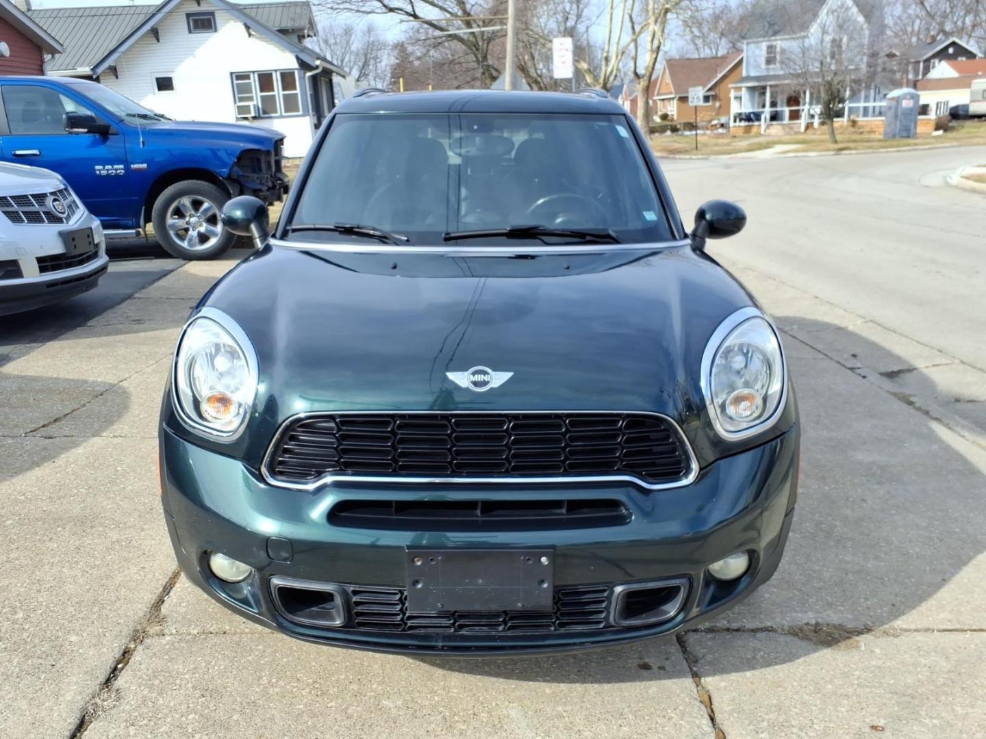 2013 Oxford Green Metallic MINI Countryman Cooper S ALL4 (WMWZC5C59DW) with an 1.6L 1.6L Turbo I4 181hp 177ft. lbs. Direct Injection engine, 6-Speed Shiftable Automatic transmission, located at 5505 N. Summit St., Toledo, OH, 43611, (419) 729-2688, 41.654953, -83.530014 - Photo#19