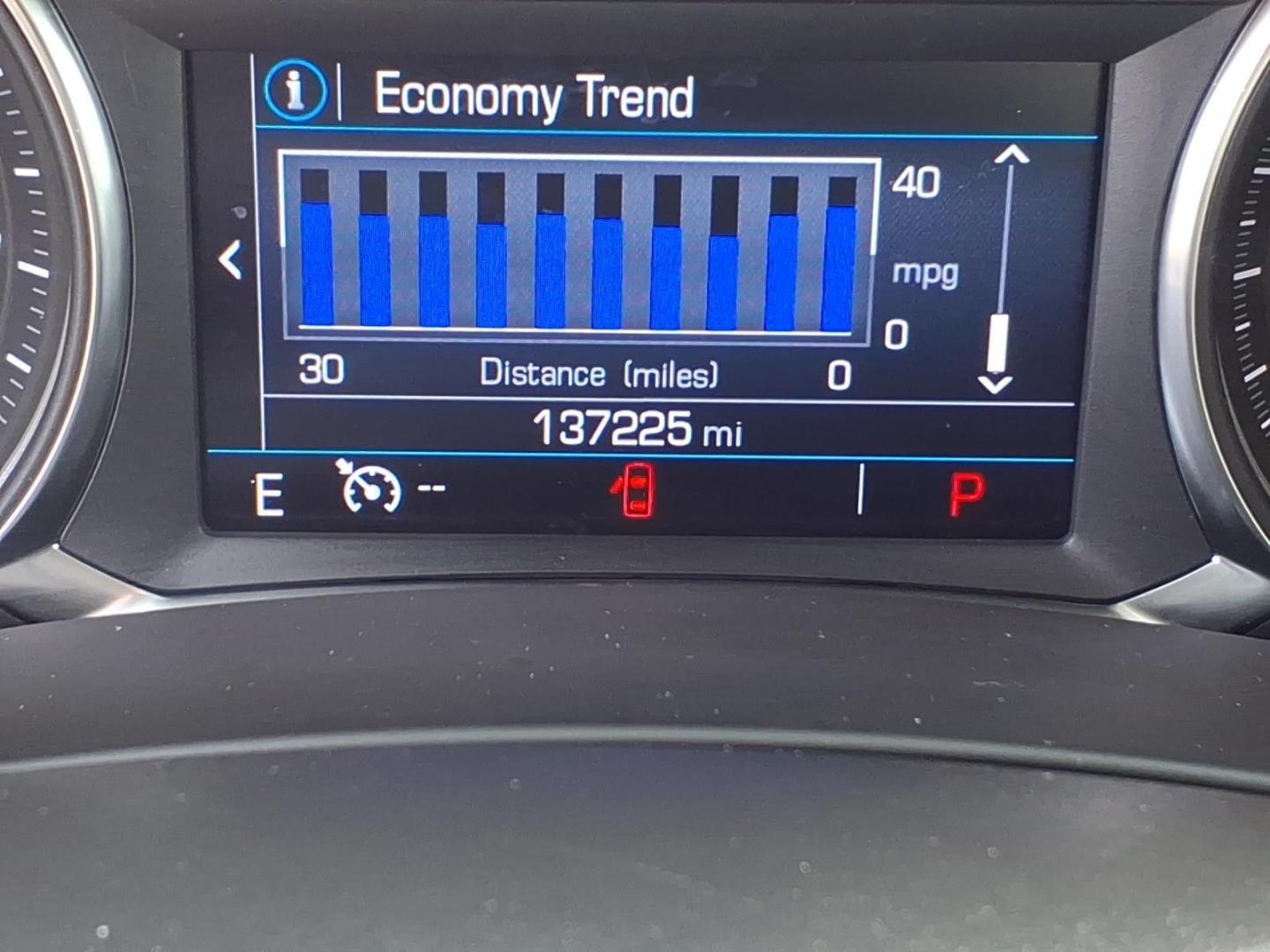 2022 Ebony Twilight Metallic GMC Terrain SLE (3GKALTEV7NL) with an 1.5L 1.5L Turbo I4 170hp 203ft. lbs. Direct Injection engine, 9-Speed Shiftable Automatic transmission, located at 5505 N. Summit St., Toledo, OH, 43611, (419) 729-2688, 41.654953, -83.530014 - Photo#8