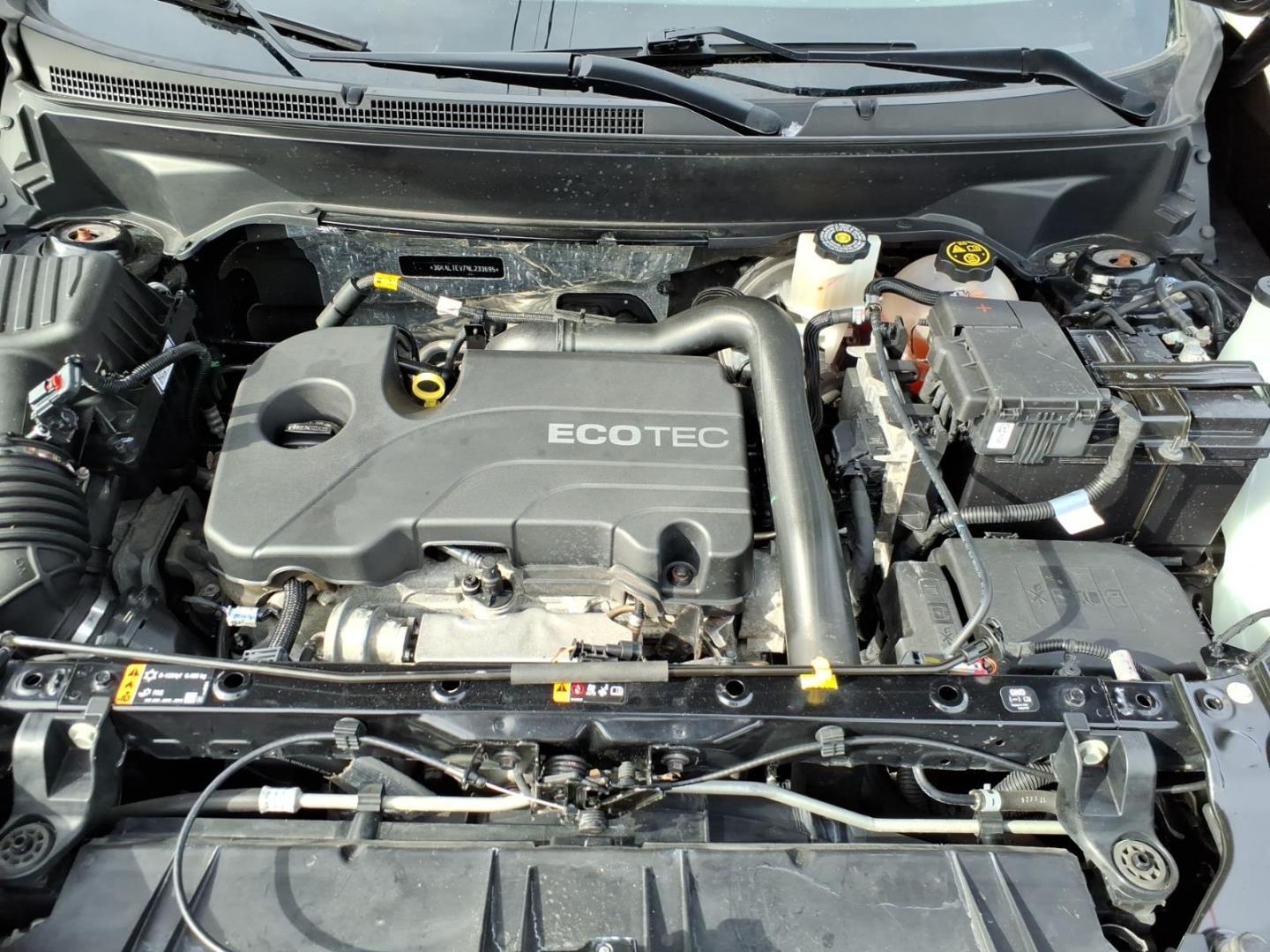 2022 Ebony Twilight Metallic GMC Terrain SLE (3GKALTEV7NL) with an 1.5L 1.5L Turbo I4 170hp 203ft. lbs. Direct Injection engine, 9-Speed Shiftable Automatic transmission, located at 5505 N. Summit St., Toledo, OH, 43611, (419) 729-2688, 41.654953, -83.530014 - Photo#16