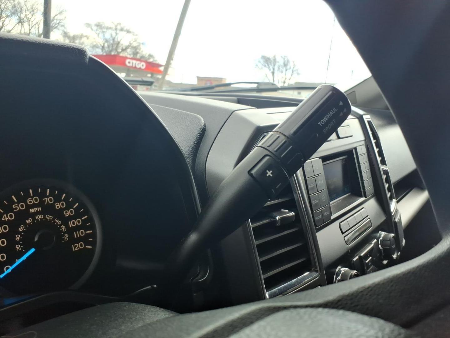 2016 Blue Jeans Metallic Ford F-150 XLT (1FTEW1EF1GF) with an 5.0L 5.0L Flex Fuel V8 385hp 387ft. lbs. Sequential Multiport Fuel Injection engine, 6-Speed Shiftable Automatic transmission, located at 5505 N. Summit St., Toledo, OH, 43611, (419) 729-2688, 41.654953, -83.530014 - Photo#11