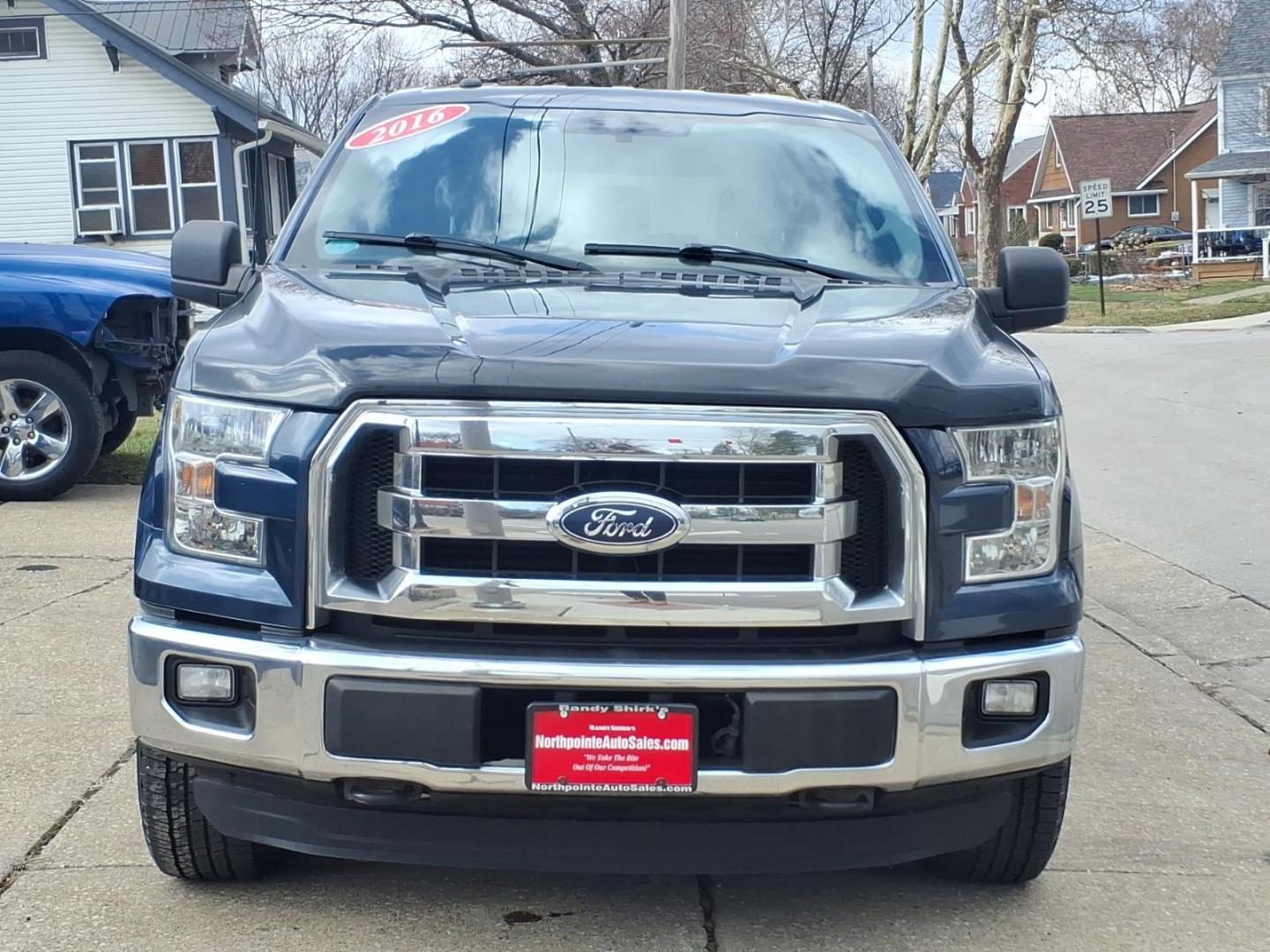 2016 Blue Jeans Metallic Ford F-150 XLT (1FTEW1EF1GF) with an 5.0L 5.0L Flex Fuel V8 385hp 387ft. lbs. Sequential Multiport Fuel Injection engine, 6-Speed Shiftable Automatic transmission, located at 5505 N. Summit St., Toledo, OH, 43611, (419) 729-2688, 41.654953, -83.530014 - Photo#17