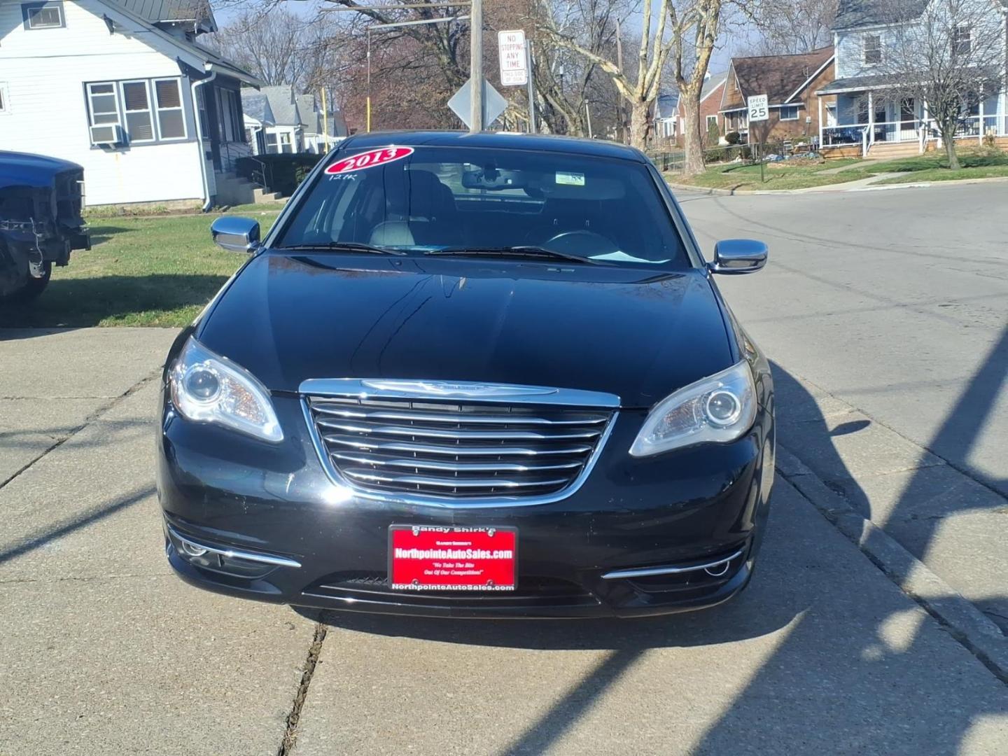 2013 Black Clear Coat Chrysler 200 Limited (1C3CCBCG6DN) with an 3.6L Pentastar 3.6L Flex Fuel V6 283hp 260ft. lbs. Sequential Multiport Fuel Injection engine, 6-Speed Shiftable Automatic transmission, located at 5505 N. Summit St., Toledo, OH, 43611, (419) 729-2688, 41.654953, -83.530014 - Photo#20
