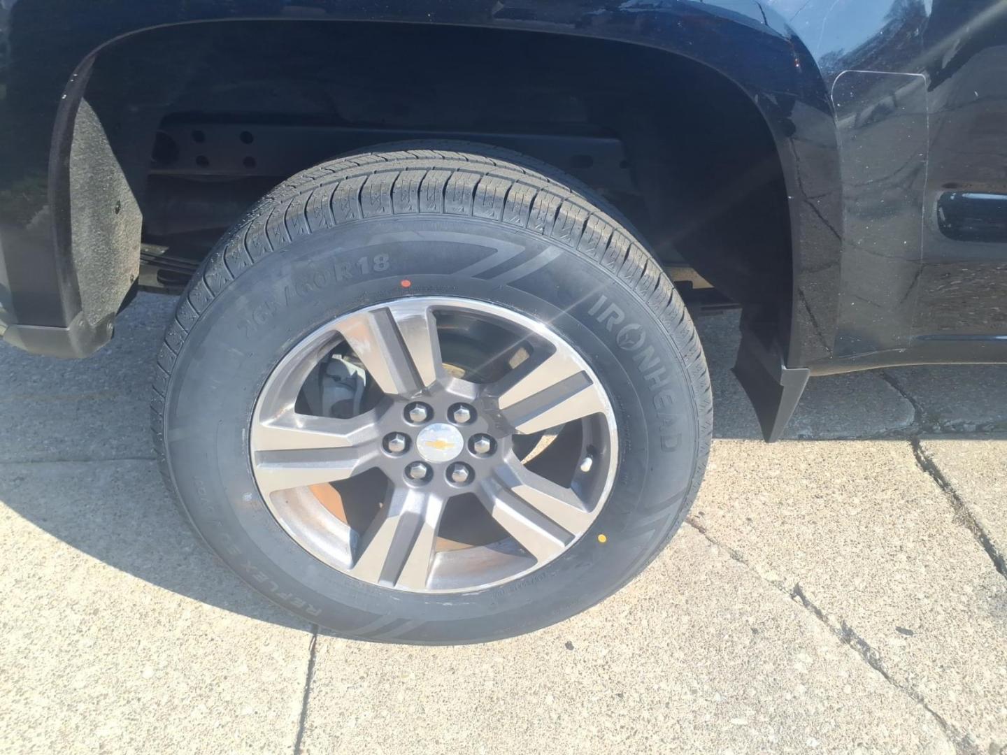 2018 Black Chevrolet Colorado Work Truck (1GCHSBEN2J1) with an 3.6L 3.6L V6 308hp 275ft. lbs. Direct Injection engine, 8-Speed Shiftable Automatic transmission, located at 5505 N. Summit St., Toledo, OH, 43611, (419) 729-2688, 41.654953, -83.530014 - Photo#23