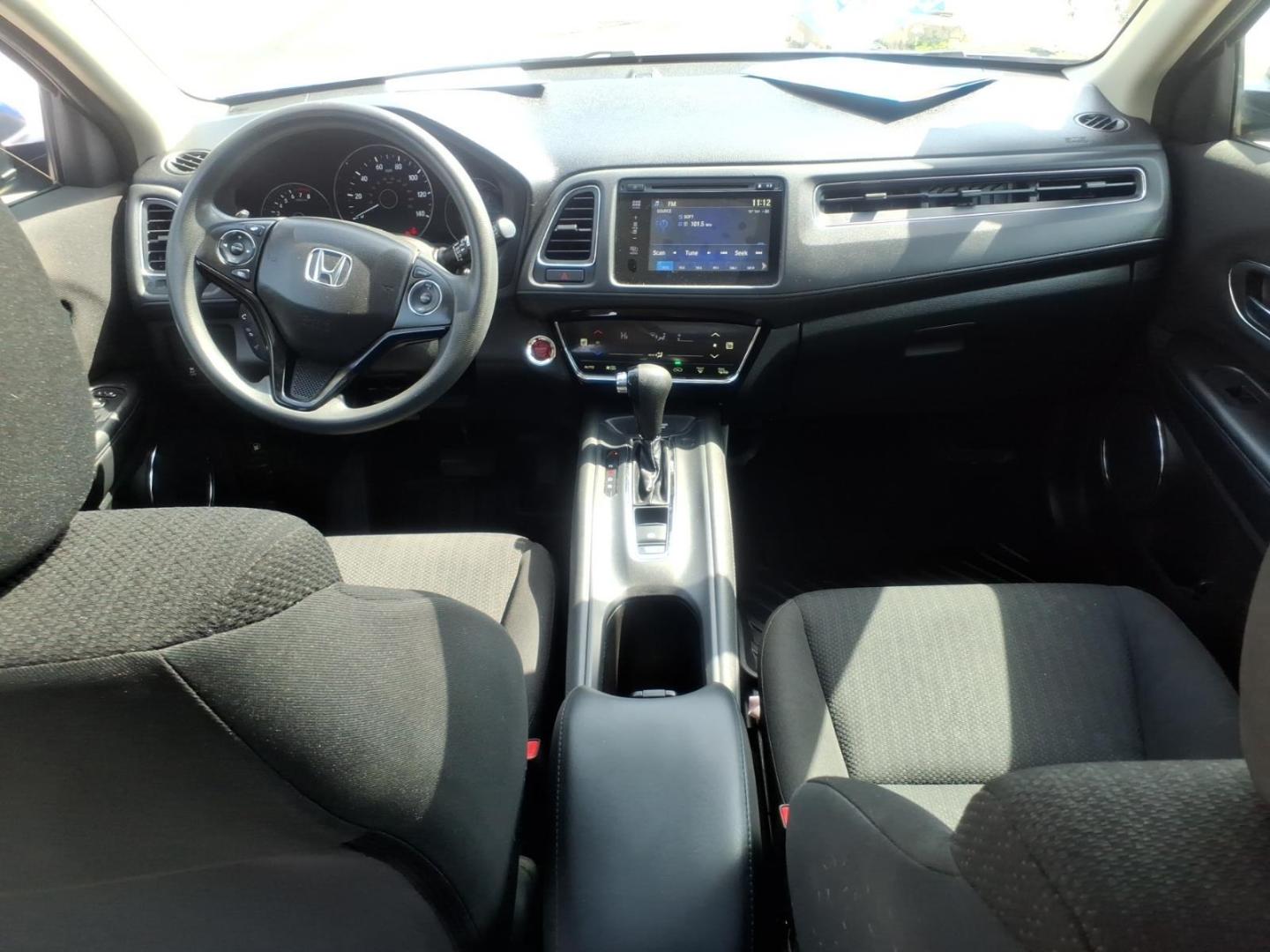 2018 Aegean Blue Metallic Bs Honda HR-V EX (3CZRU6H52JG) with an 1.8L 1.8L I4 141hp 127ft. lbs. Sequential Multiport Fuel Injection engine, 7-Speed Shiftable CVT transmission, located at 5505 N. Summit St., Toledo, OH, 43611, (419) 729-2688, 41.654953, -83.530014 - Photo#17