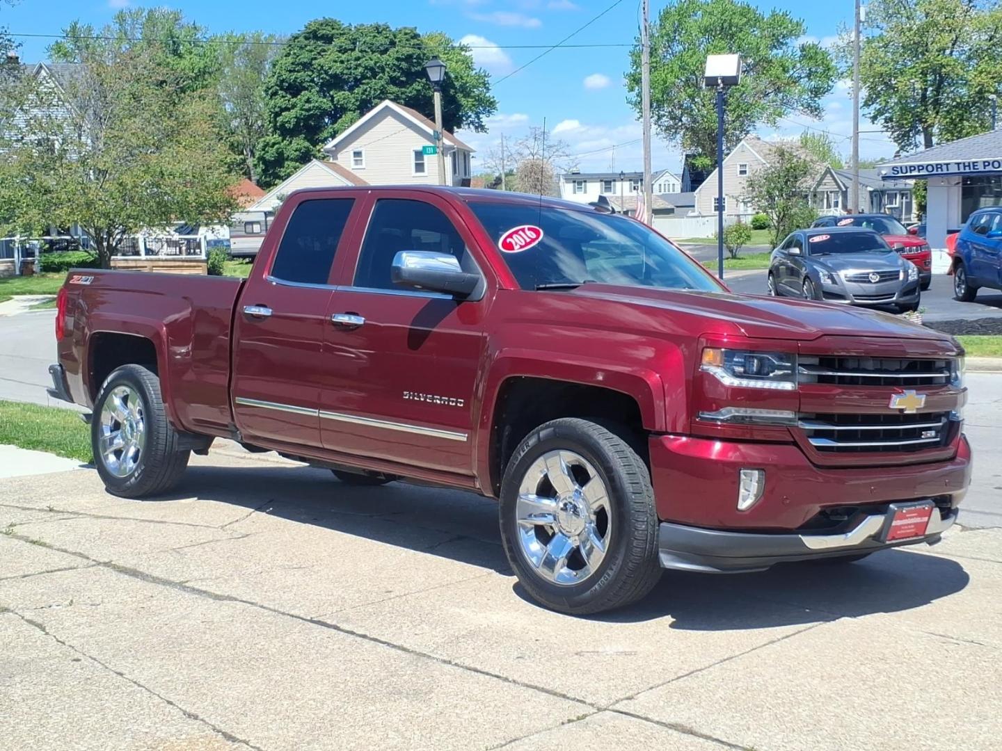 2016 Siren Red Tintcoat G1e Chevrolet Silverado 1500 LTZ (1GCVKSEC3GZ) with an 5.3L EcoTec3 5.3L V8 355hp 383ft. lbs. Direct Injection engine, 8-Speed Shiftable Automatic transmission, located at 5505 N. Summit St., Toledo, OH, 43611, (419) 729-2688, 41.654953, -83.530014 - Photo#21