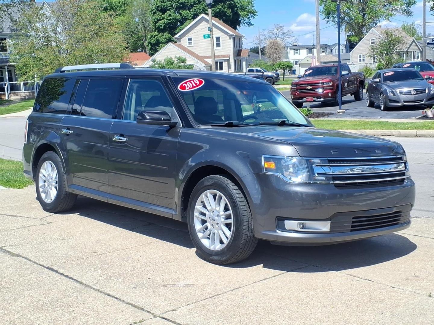 2019 Magnetic J7 Ford Flex SEL (2FMHK6C83KB) with an 3.5L 3.5L V6 287hp 254ft. lbs. Sequential Multiport Fuel Injection engine, 6-Speed Shiftable Automatic transmission, located at 5505 N. Summit St., Toledo, OH, 43611, (419) 729-2688, 41.654953, -83.530014 - Photo#22