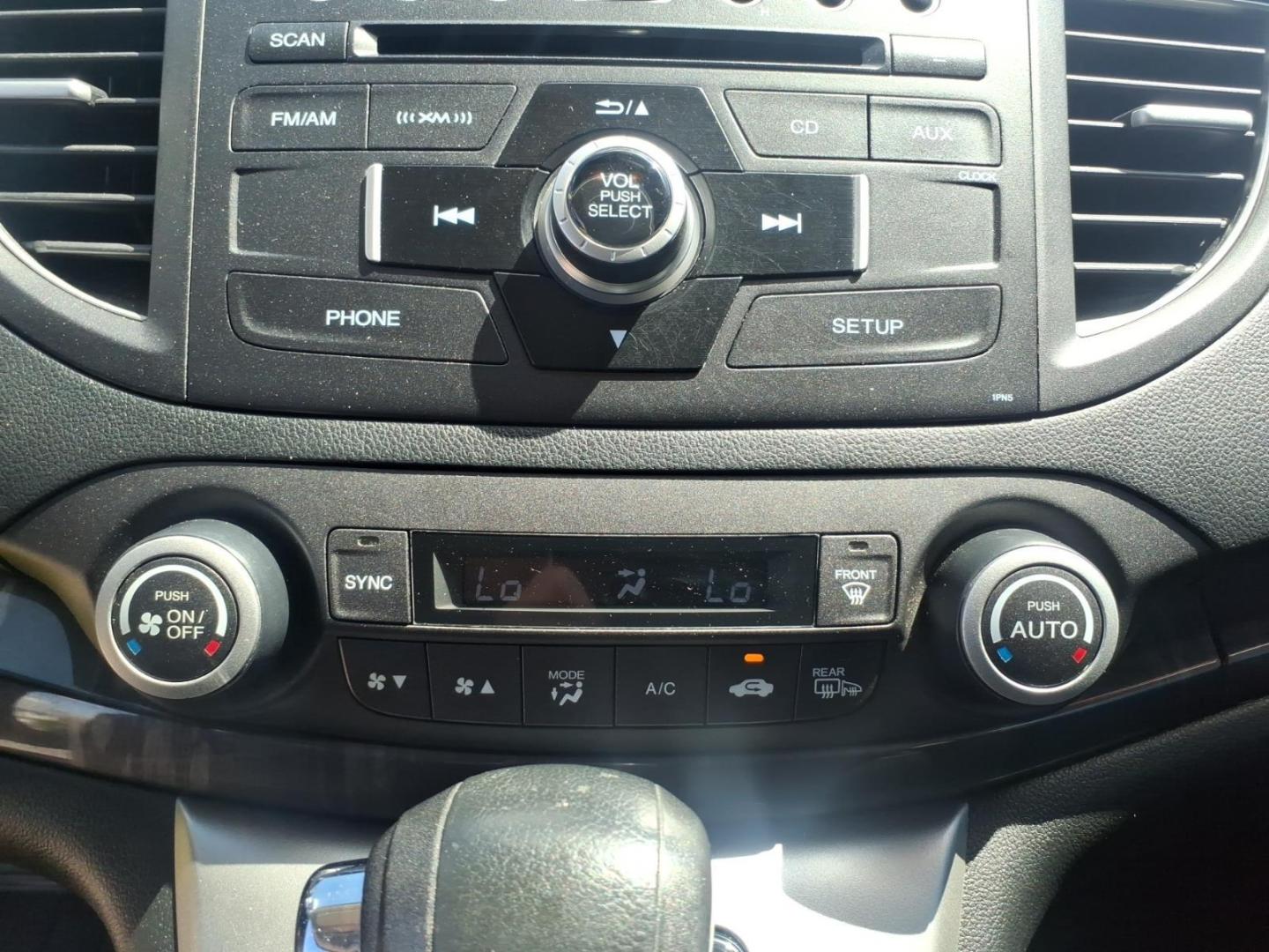 2012 Crystal Black Pearl Bk Honda CR-V EX-L (2HKRM4H75CH) with an 2.4L 2.4L I4 185hp 163ft. lbs. Sequential Multiport Fuel Injection engine, 5-Speed Automatic transmission, located at 5505 N. Summit St., Toledo, OH, 43611, (419) 729-2688, 41.654953, -83.530014 - Photo#11