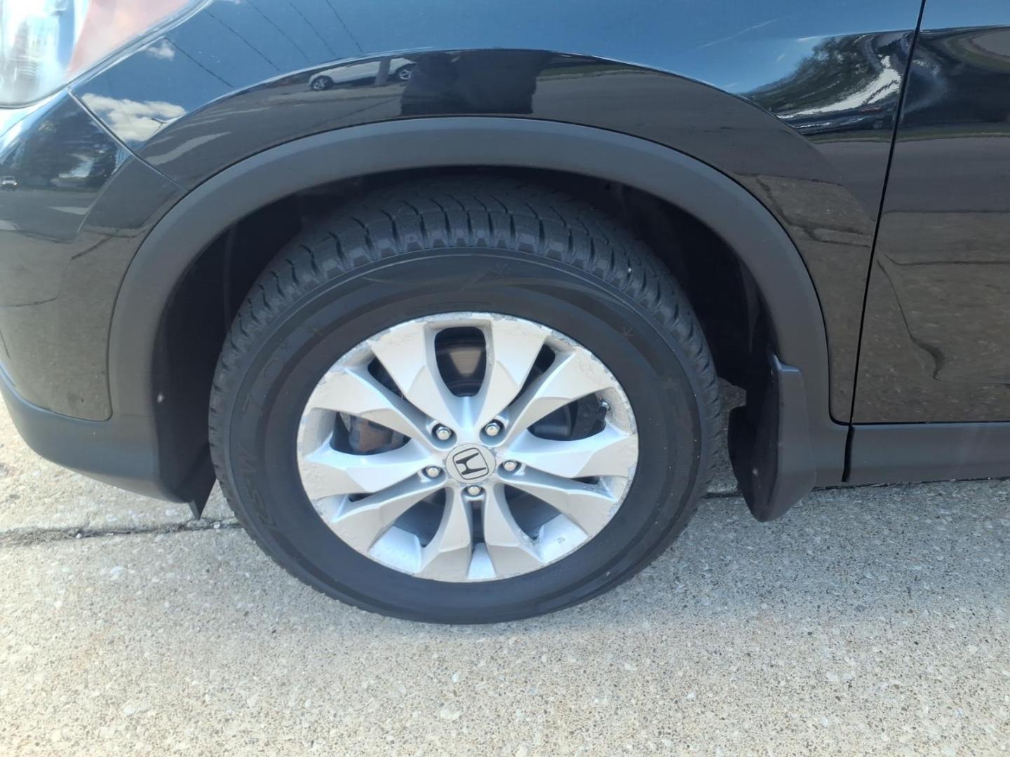 2012 Crystal Black Pearl Bk Honda CR-V EX-L (2HKRM4H75CH) with an 2.4L 2.4L I4 185hp 163ft. lbs. Sequential Multiport Fuel Injection engine, 5-Speed Automatic transmission, located at 5505 N. Summit St., Toledo, OH, 43611, (419) 729-2688, 41.654953, -83.530014 - Photo#26