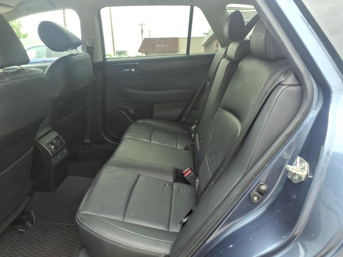 2016 Lapis Blue Pearl Subaru Outback 3.6R Limited (4S4BSEJC7G3) with an 3.6L H6 256hp 247ft. lbs. Sequential Multiport Fuel Injection engine, 6-Speed Shiftable CVT transmission, located at 5505 N. Summit St., Toledo, OH, 43611, (419) 729-2688, 41.654953, -83.530014 - Photo#14