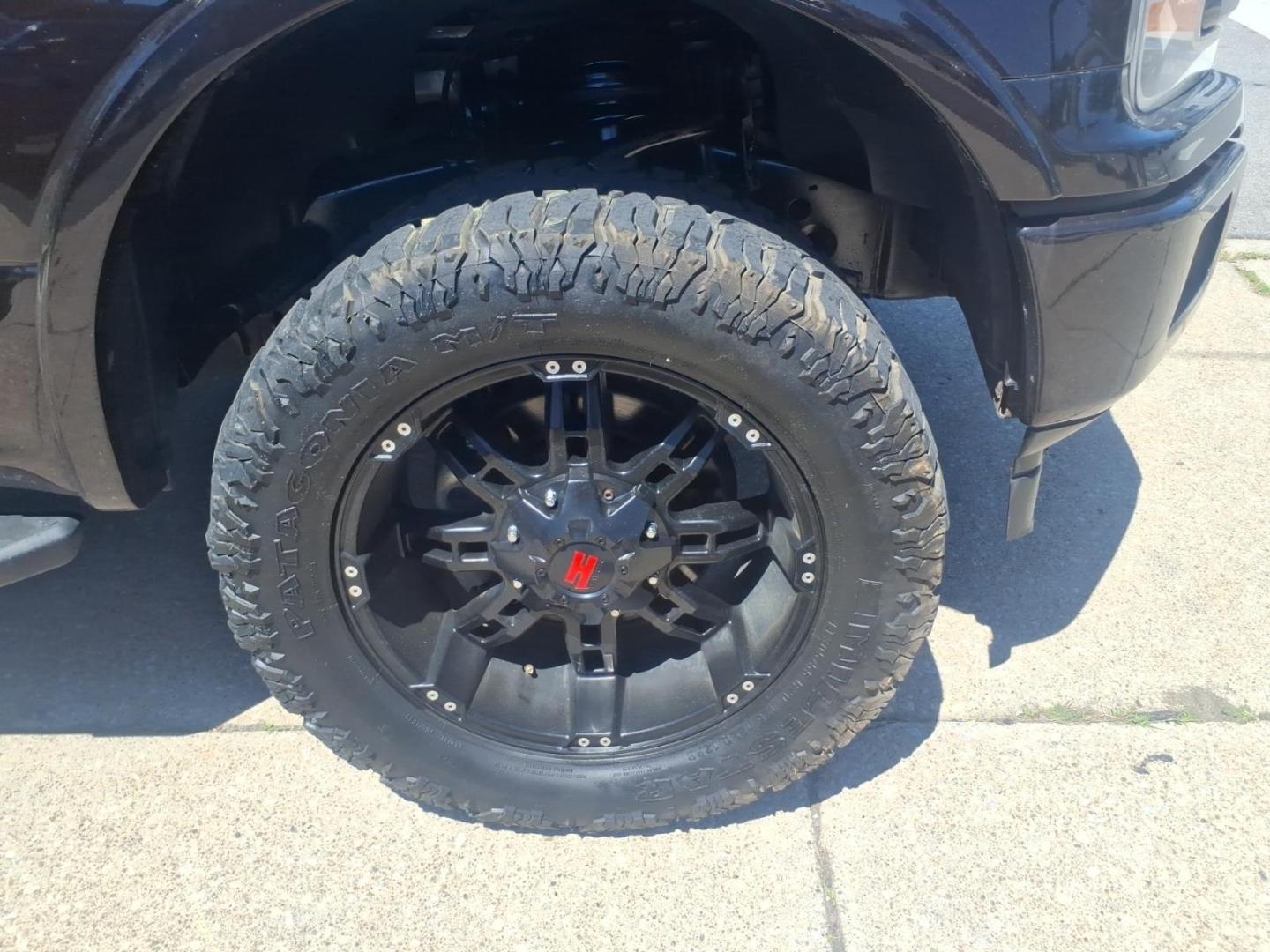 2018 Ruby Red Metallic Tinted Clearcoat Ford F-150 XLT (1FTEW1E53JF) with an 5.0L V8 395hp 400ft. lbs. Direct Injection engine, 10-Speed Shiftable Automatic transmission, located at 5505 N. Summit St., Toledo, OH, 43611, (419) 729-2688, 41.654953, -83.530014 - Photo#26