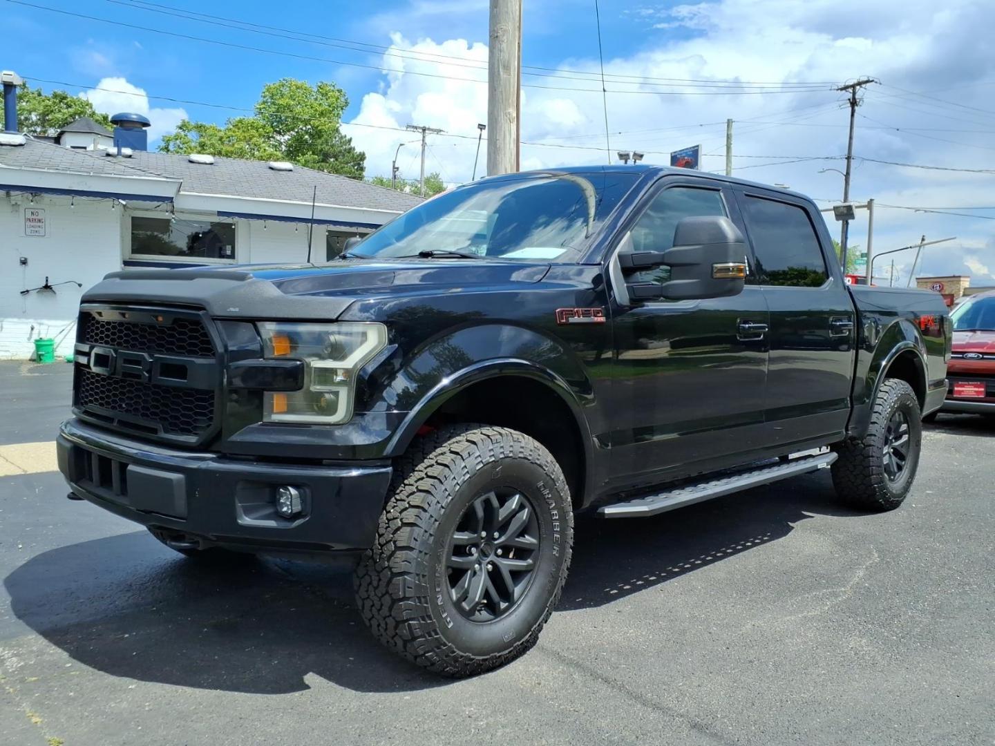 2017 Black Ford F-150 XLT (1FTEW1EP1HF) with an 2.7L EcoBoost 2.7L Twin Turbo V6 325hp 375ft. lbs. Direct Injection engine, 6-Speed Shiftable Automatic transmission, located at 5505 N. Summit St., Toledo, OH, 43611, (419) 729-2688, 41.654953, -83.530014 - Photo#0