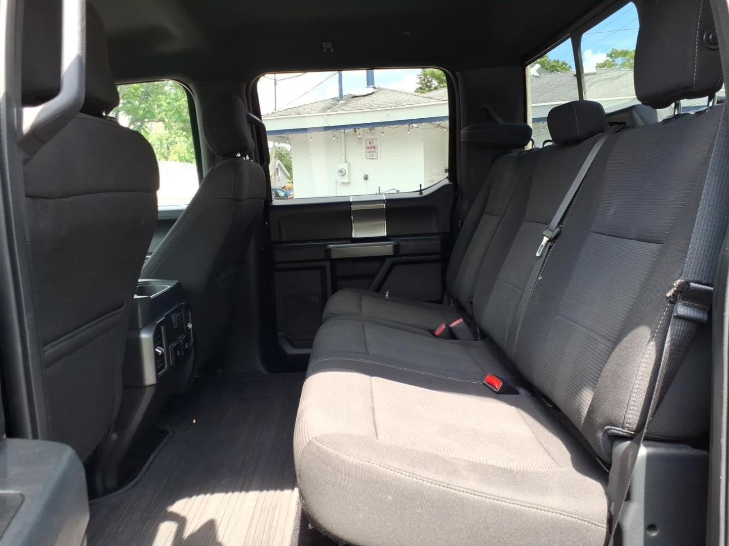 2017 Black Ford F-150 XLT (1FTEW1EP1HF) with an 2.7L EcoBoost 2.7L Twin Turbo V6 325hp 375ft. lbs. Direct Injection engine, 6-Speed Shiftable Automatic transmission, located at 5505 N. Summit St., Toledo, OH, 43611, (419) 729-2688, 41.654953, -83.530014 - Photo#14
