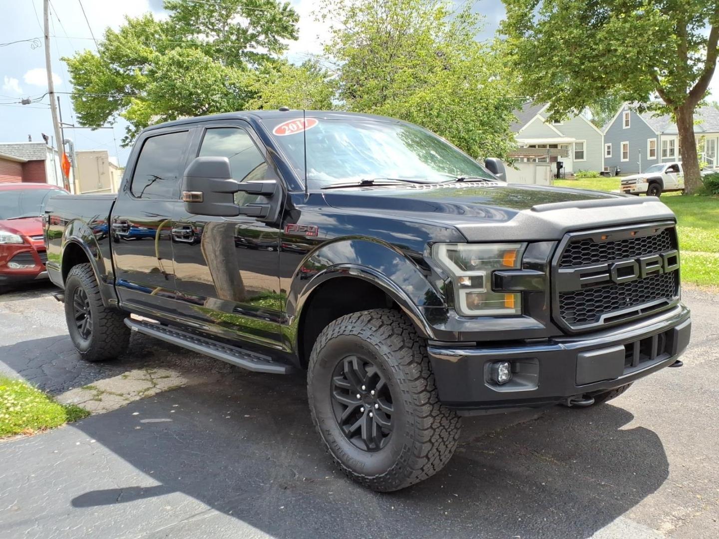 2017 Black Ford F-150 XLT (1FTEW1EP1HF) with an 2.7L EcoBoost 2.7L Twin Turbo V6 325hp 375ft. lbs. Direct Injection engine, 6-Speed Shiftable Automatic transmission, located at 5505 N. Summit St., Toledo, OH, 43611, (419) 729-2688, 41.654953, -83.530014 - Photo#22