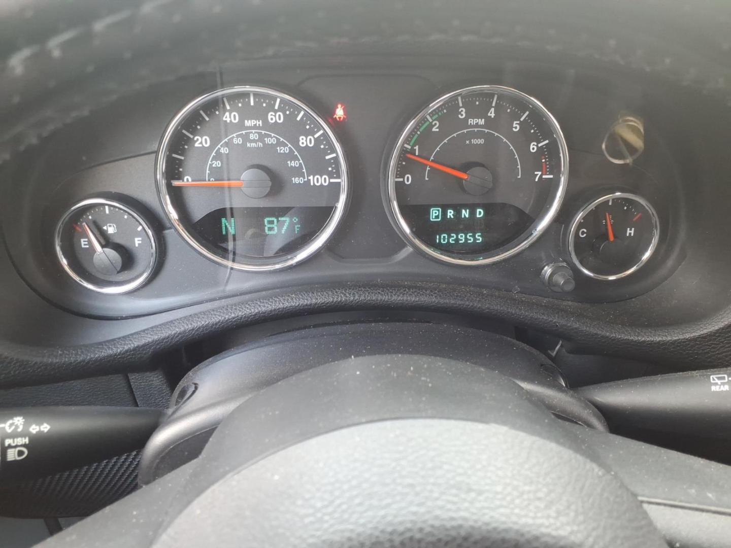 2014 Gray Jeep Wrangler Unlimited Sport (1C4BJWDG7EL) with an 3.6L 3.6L V6 285hp 260ft. lbs. Sequential Multiport Fuel Injection engine, Automatic transmission, located at 5505 N. Summit St., Toledo, OH, 43611, (419) 729-2688, 41.654953, -83.530014 - Photo#5