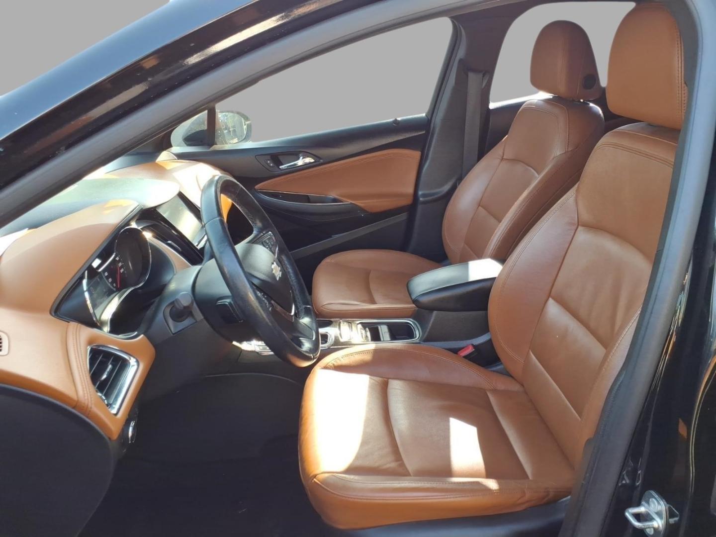 2018 Mosaic Black Metallic Gb8 Chevrolet Cruze Premier Auto (1G1BF5SM3J7) with an 1.4L 1.4L Turbo I4 153hp 177ft. lbs. Direct Injection engine, 6-Speed Shiftable Automatic transmission, located at 5505 N. Summit St., Toledo, OH, 43611, (419) 729-2688, 41.654953, -83.530014- Photo#1