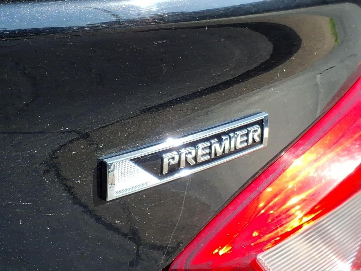 2018 Mosaic Black Metallic Gb8 Chevrolet Cruze Premier Auto (1G1BF5SM3J7) with an 1.4L 1.4L Turbo I4 153hp 177ft. lbs. Direct Injection engine, 6-Speed Shiftable Automatic transmission, located at 5505 N. Summit St., Toledo, OH, 43611, (419) 729-2688, 41.654953, -83.530014- Photo#29