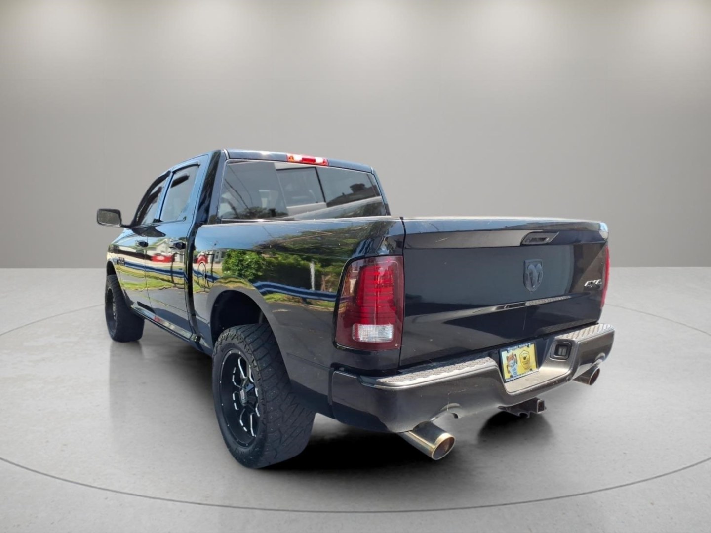 2014 Black Clear Coat Px8 RAM 1500 Sport (1C6RR7MT6ES) with an 5.7L HEMI 5.7L V8 395hp 407ft. lbs. Sequential Multiport Fuel Injection engine, 8-Speed Shiftable Automatic transmission, located at 5505 N. Summit St., Toledo, OH, 43611, (419) 729-2688, 41.654953, -83.530014- Photo#17