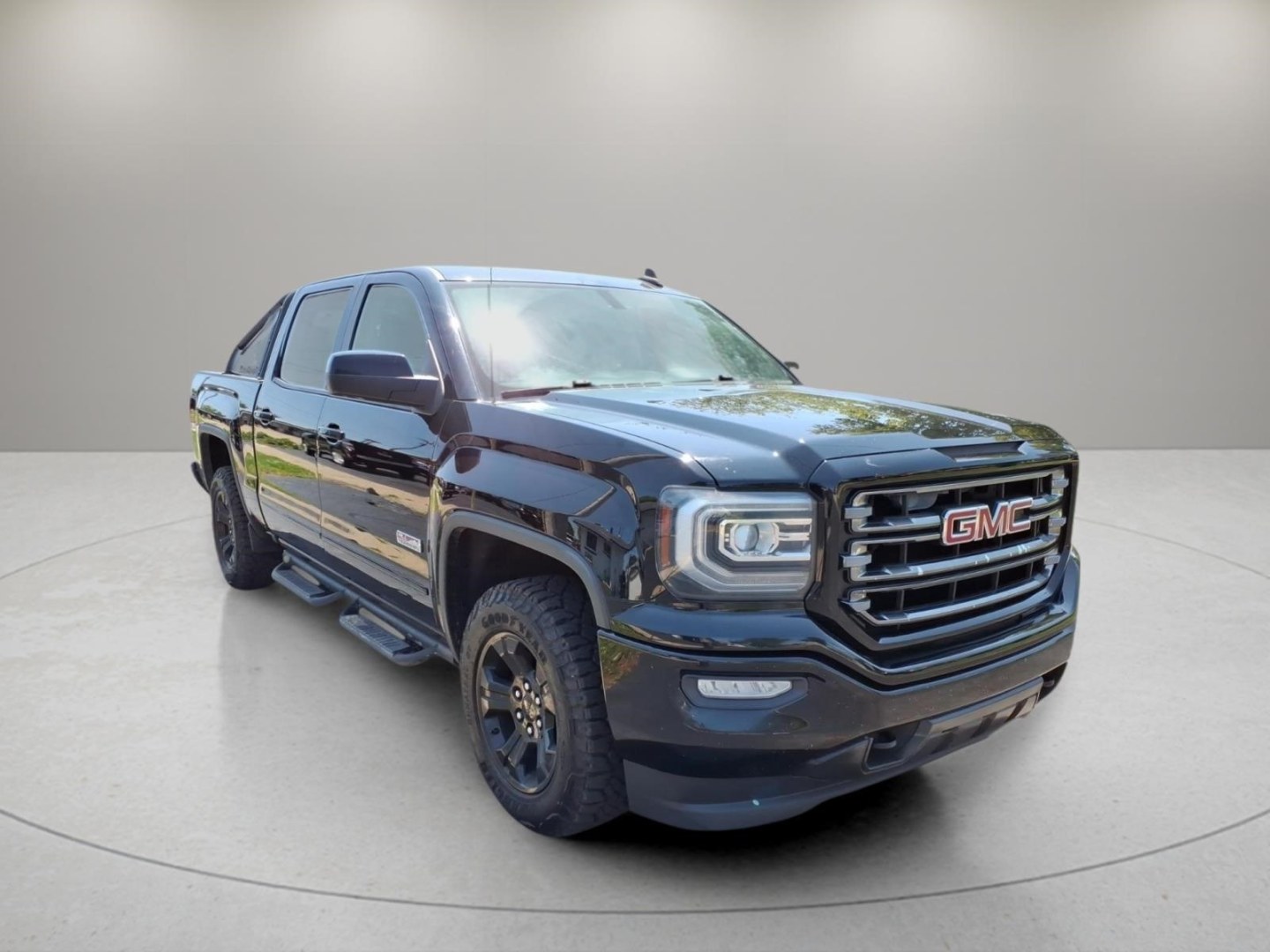 2016 Mahogany Metallic G1f GMC Sierra 1500 SLT (3GTU2NEC7GG) with an 5.3L EcoTec3 5.3L V8 355hp 383ft. lbs. Direct Injection engine, 6-Speed Shiftable Automatic w/Overdrive transmission, located at 5505 N. Summit St., Toledo, OH, 43611, (419) 729-2688, 41.654953, -83.530014- Photo#18
