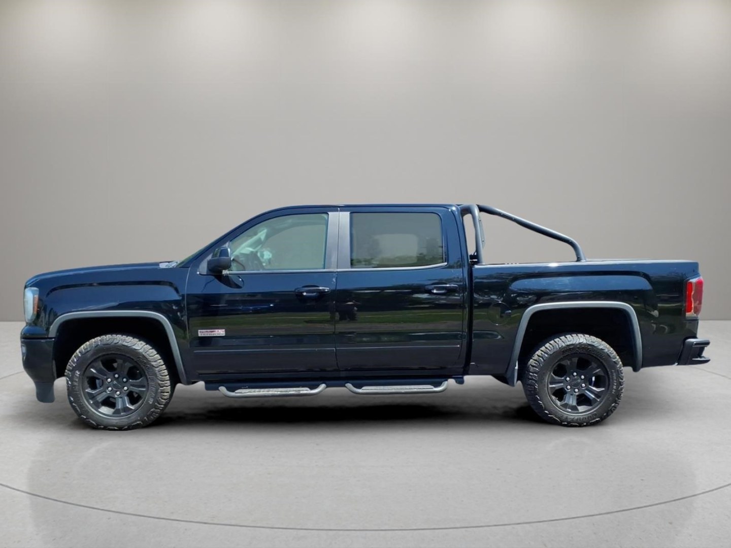 2016 Mahogany Metallic G1f GMC Sierra 1500 SLT (3GTU2NEC7GG) with an 5.3L EcoTec3 5.3L V8 355hp 383ft. lbs. Direct Injection engine, 6-Speed Shiftable Automatic w/Overdrive transmission, located at 5505 N. Summit St., Toledo, OH, 43611, (419) 729-2688, 41.654953, -83.530014- Photo#23