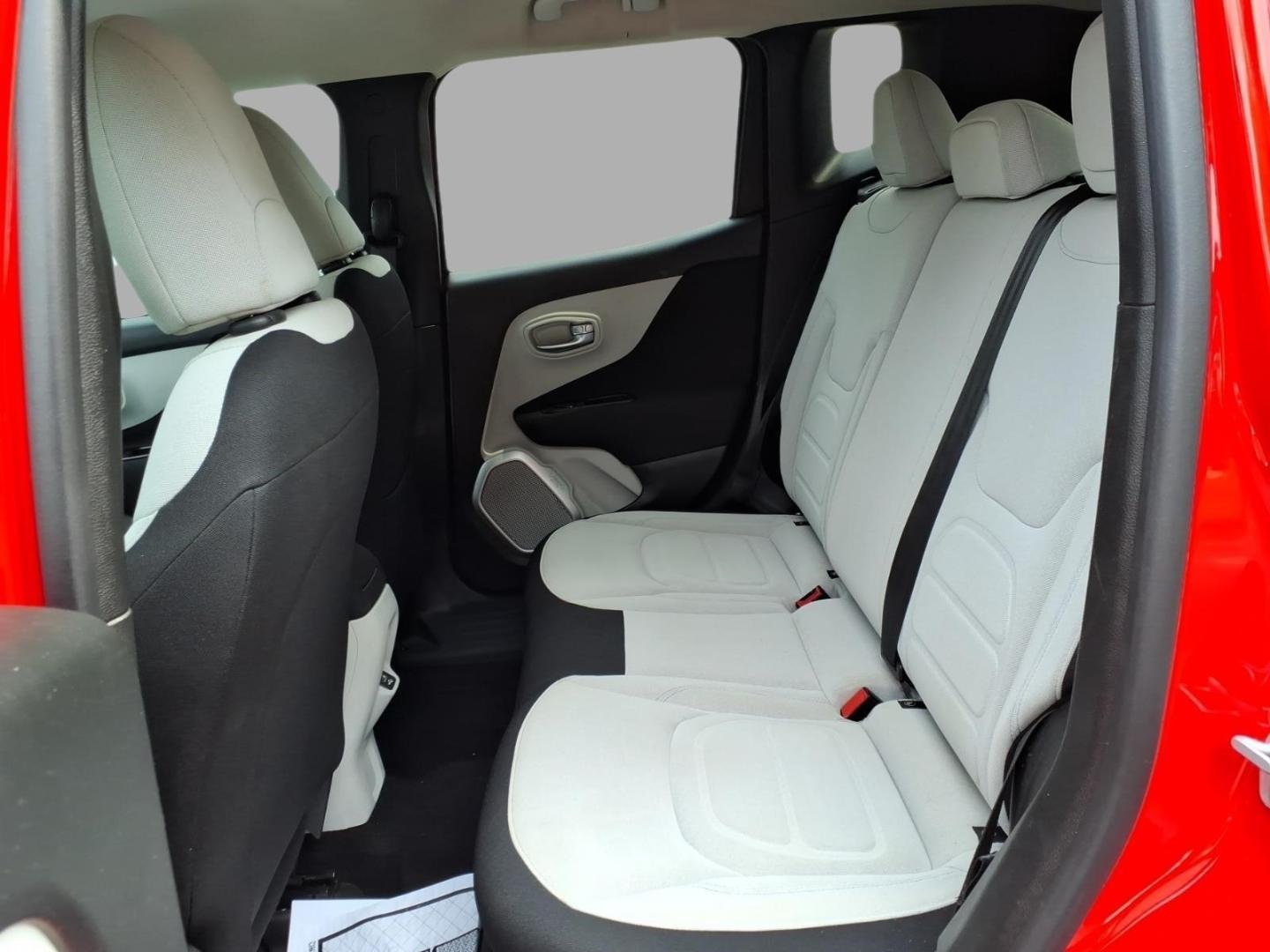 2018 Colorado Red Jeep Renegade Latitude (ZACCJABB7JP) with an 2.4L Tigershark 2.4L Flex Fuel I4 180hp 175ft. lbs. Carburetor engine, 9-Speed Shiftable Automatic transmission, located at 5505 N. Summit St., Toledo, OH, 43611, (419) 729-2688, 41.654953, -83.530014- Photo#15