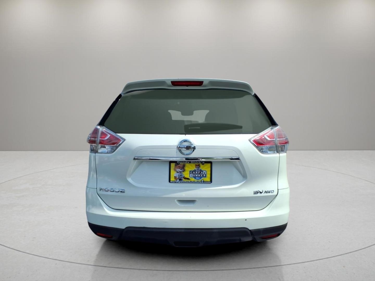 2016 Glacier White Qak Nissan Rogue S (5N1AT2MV0GC) with an 2.5L 2.5L I4 170hp 175ft. lbs. Carburetor engine, CVT transmission, located at 5505 N. Summit St., Toledo, OH, 43611, (419) 729-2688, 41.654953, -83.530014- Photo#23