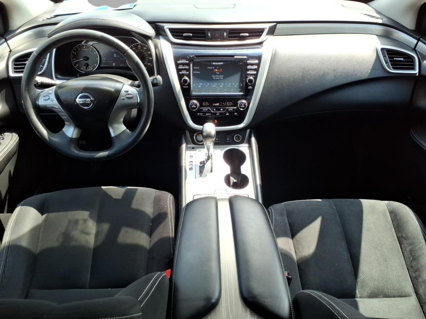 2016 Pearl White Qab Nissan Murano SV (5N1AZ2MGXGN) with an 3.5L 3.5L V6 260hp 240ft. lbs. Carburetor engine, CVT transmission, located at 5505 N. Summit St., Toledo, OH, 43611, (419) 729-2688, 41.654953, -83.530014- Photo#16