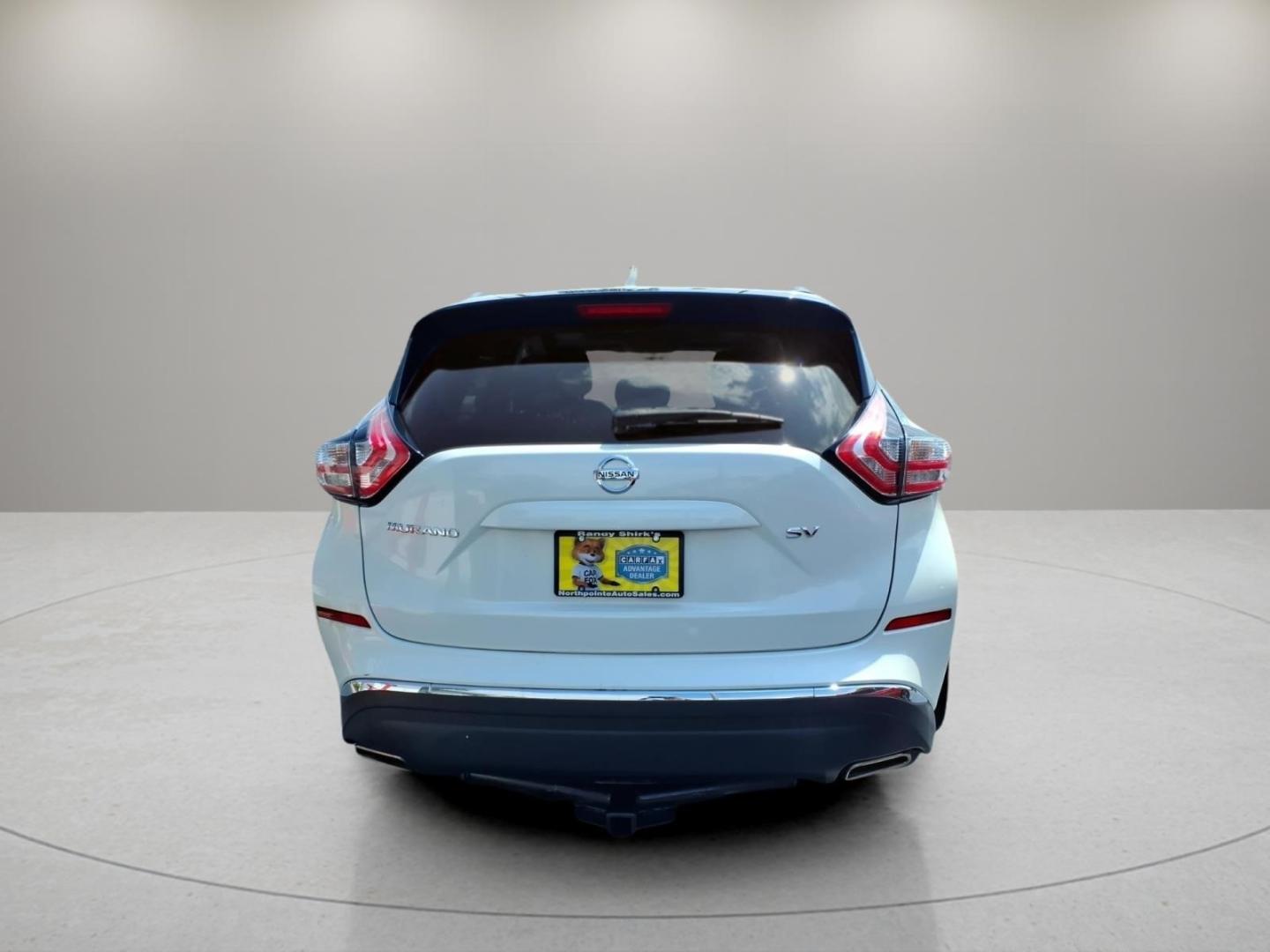 2016 Pearl White Qab Nissan Murano SV (5N1AZ2MGXGN) with an 3.5L 3.5L V6 260hp 240ft. lbs. Carburetor engine, CVT transmission, located at 5505 N. Summit St., Toledo, OH, 43611, (419) 729-2688, 41.654953, -83.530014- Photo#23