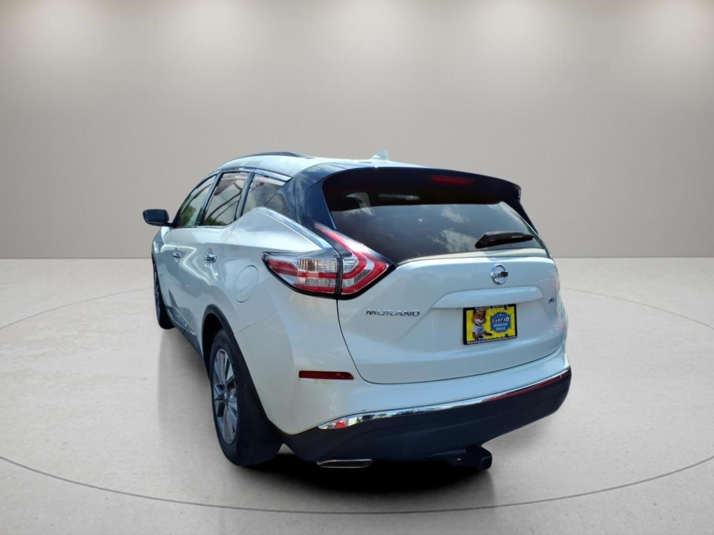 2016 Pearl White Qab Nissan Murano SV (5N1AZ2MGXGN) with an 3.5L 3.5L V6 260hp 240ft. lbs. Carburetor engine, CVT transmission, located at 5505 N. Summit St., Toledo, OH, 43611, (419) 729-2688, 41.654953, -83.530014- Photo#24
