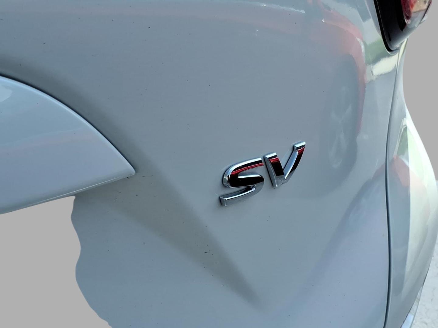 2016 Pearl White Qab Nissan Murano SV (5N1AZ2MGXGN) with an 3.5L 3.5L V6 260hp 240ft. lbs. Carburetor engine, CVT transmission, located at 5505 N. Summit St., Toledo, OH, 43611, (419) 729-2688, 41.654953, -83.530014- Photo#32