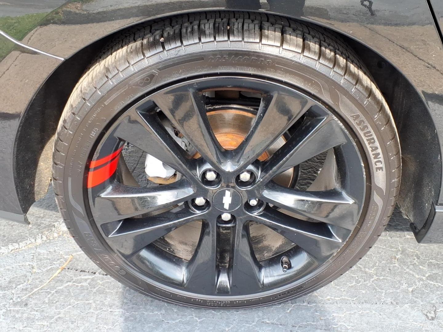 2018 Mosaic Black Metallic Gb8 Chevrolet Cruze LT Auto (1G1BE5SM9J7) with an 1.4L 1.4L Turbo I4 153hp 177ft. lbs. Direct Injection engine, 6-Speed Shiftable Automatic transmission, located at 5505 N. Summit St., Toledo, OH, 43611, (419) 729-2688, 41.654953, -83.530014- Photo#27