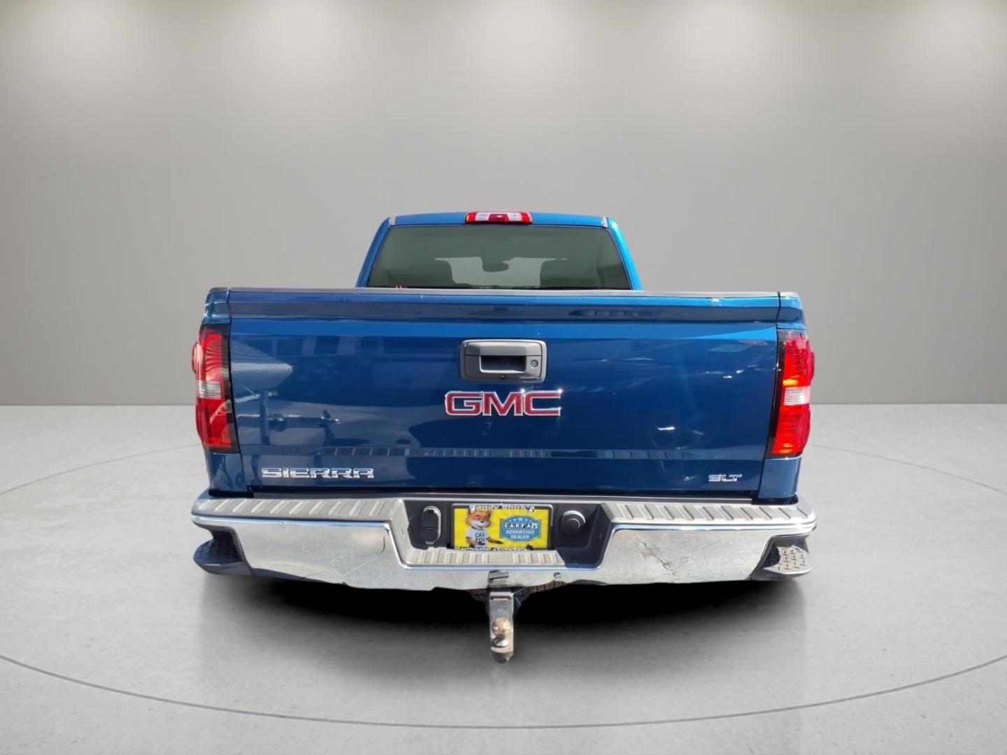 2015 Stone Blue Metallic G1k GMC Sierra 1500 SLT (3GTU2VEJXFG) with an 6.2L EcoTec3 6.2L V8 420hp 460ft. lbs. Direct Injection engine, 8-Speed Shiftable Automatic transmission, located at 5505 N. Summit St., Toledo, OH, 43611, (419) 729-2688, 41.654953, -83.530014- Photo#22