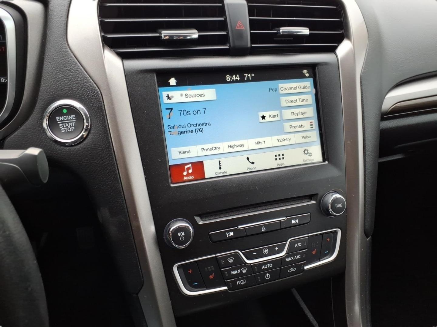 2018 Magnetic J7 Ford Fusion SE (3FA6P0T91JR) with an 2.0L EcoBoost 2.0L Turbo I4 245hp 275ft. lbs. Direct Injection engine, 6-Speed Shiftable Automatic transmission, located at 5505 N. Summit St., Toledo, OH, 43611, (419) 729-2688, 41.654953, -83.530014- Photo#11