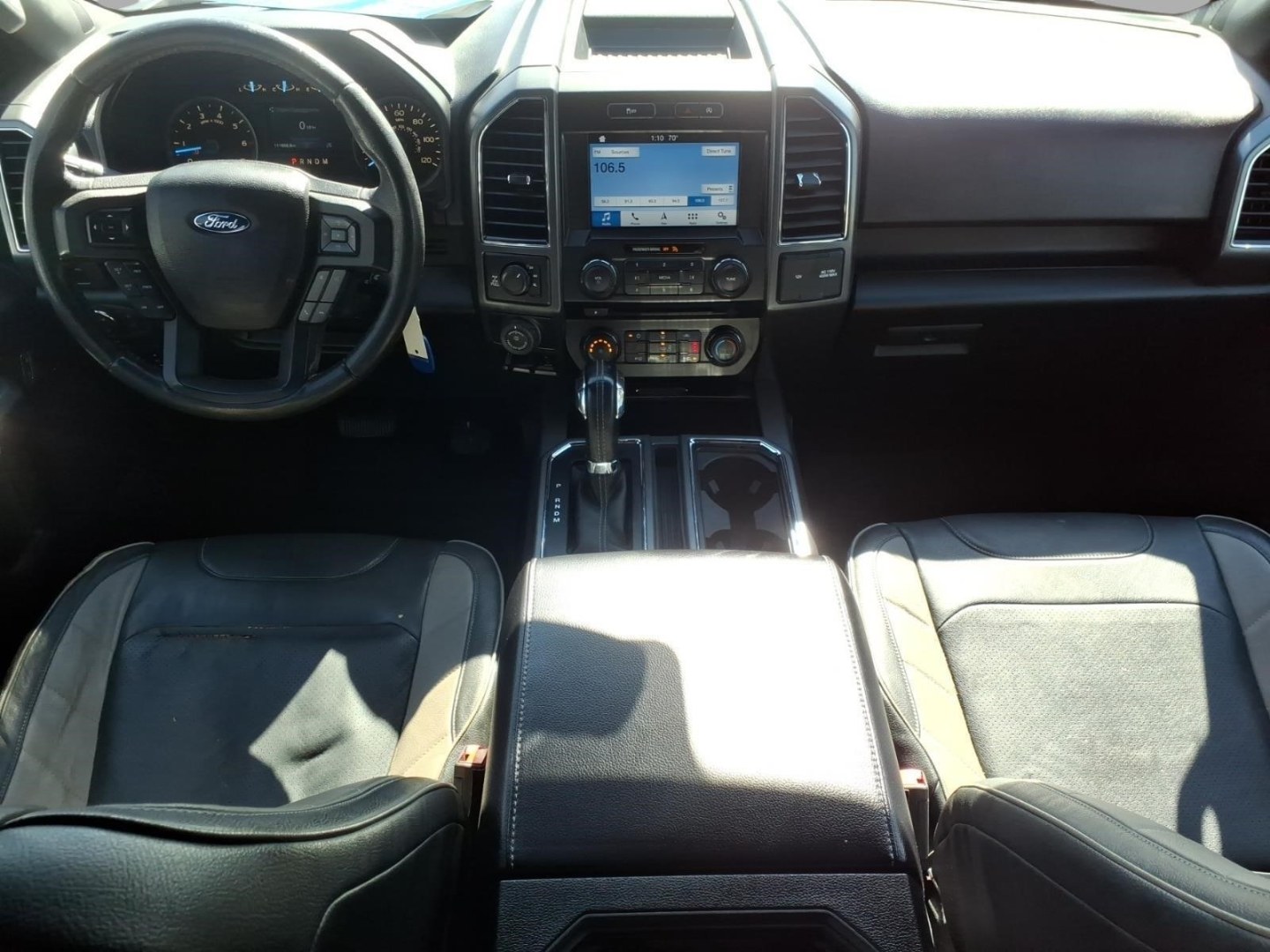 2018 Oxford White Ford F-150 XLT (1FTFW1EG7JF) with an 3.5L EcoBoost 3.5L Twin Turbo V6 375hp 470ft. lbs. Carburetor engine, 10-Speed Shiftable Automatic transmission, located at 5505 N. Summit St., Toledo, OH, 43611, (419) 729-2688, 41.654953, -83.530014- Photo#15