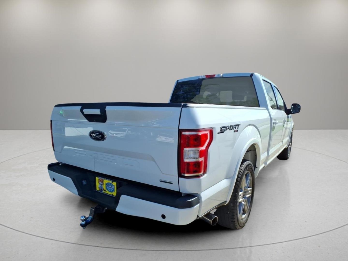 2018 Oxford White Ford F-150 XLT (1FTFW1EG7JF) with an 3.5L EcoBoost 3.5L Twin Turbo V6 375hp 470ft. lbs. Carburetor engine, 10-Speed Shiftable Automatic transmission, located at 5505 N. Summit St., Toledo, OH, 43611, (419) 729-2688, 41.654953, -83.530014- Photo#20