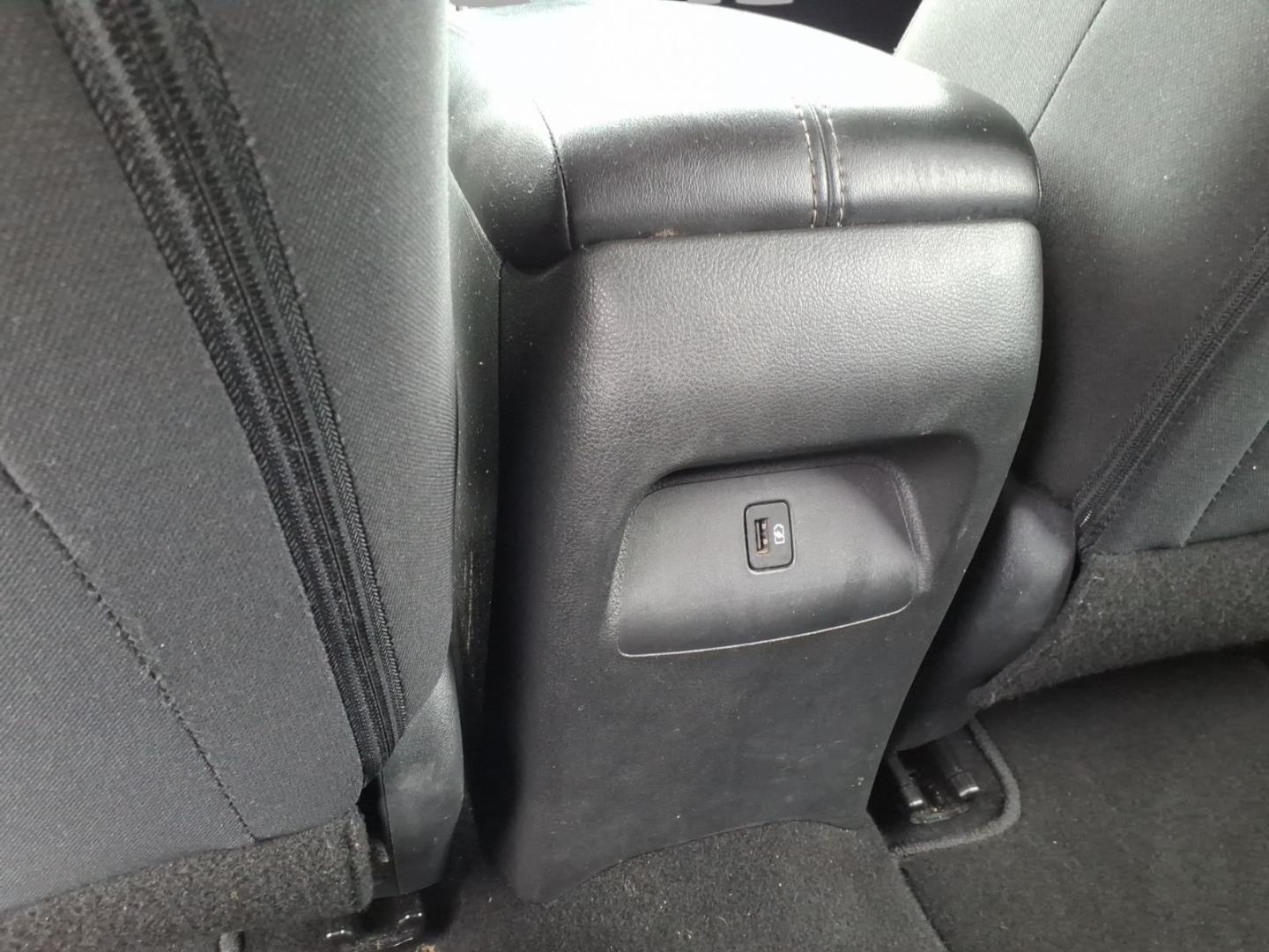2023 Super Black Nissan Sentra SV (3N1AB8CVXPY) with an 2.0L 2.0L I4 149hp 146ft. lbs. Direct Injection engine, Xtronic CVT transmission, located at 5505 N. Summit St., Toledo, OH, 43611, (419) 729-2688, 41.654953, -83.530014- Photo#17