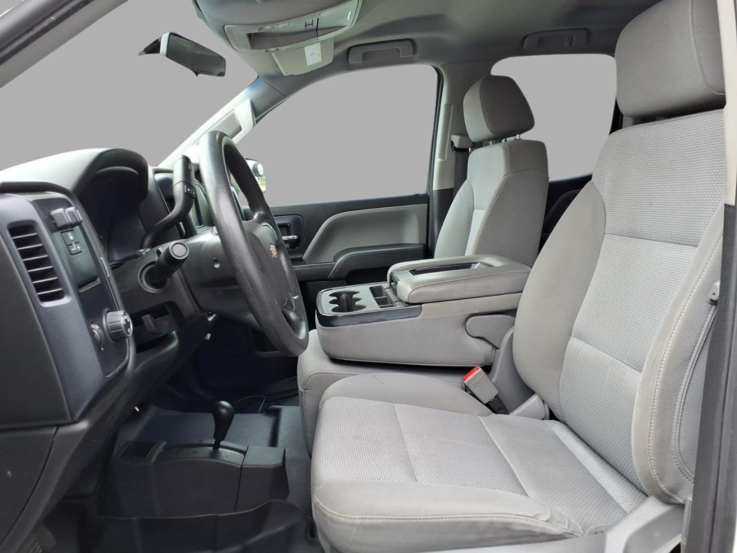 2019 Summit White Gaz Chevrolet Silverado 1500 LD Work Truck (2GCVKNEC8K1) with an 5.3L EcoTec3 5.3L V8 355hp 383ft. lbs. Direct Injection engine, 6-Speed Shiftable Automatic w/Overdrive transmission, located at 5505 N. Summit St., Toledo, OH, 43611, (419) 729-2688, 41.654953, -83.530014- Photo#3