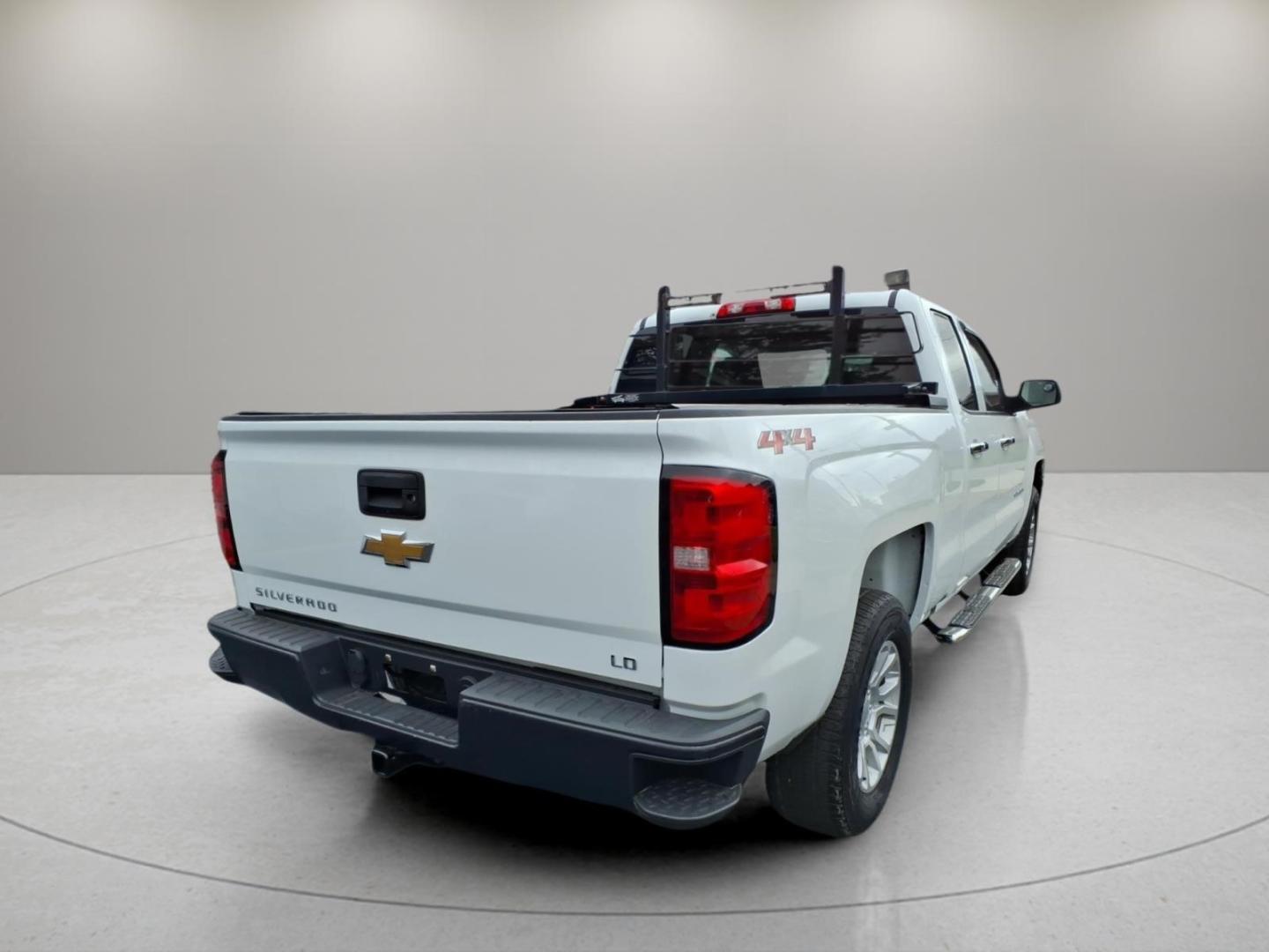 2019 Summit White Gaz Chevrolet Silverado 1500 LD Work Truck (2GCVKNEC8K1) with an 5.3L EcoTec3 5.3L V8 355hp 383ft. lbs. Direct Injection engine, 6-Speed Shiftable Automatic w/Overdrive transmission, located at 5505 N. Summit St., Toledo, OH, 43611, (419) 729-2688, 41.654953, -83.530014- Photo#21