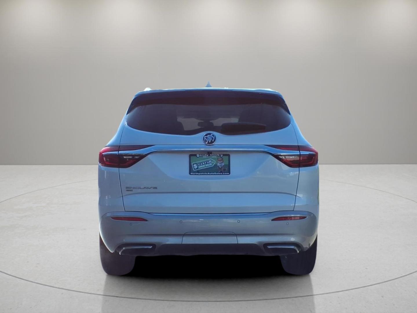 2020 Summit White Buick Enclave Essence (5GAEVAKW9LJ) with an 3.6L 3.6L V6 310hp 266ft. lbs. Direct Injection engine, 9-Speed Shiftable Automatic transmission, located at 5505 N. Summit St., Toledo, OH, 43611, (419) 729-2688, 41.654953, -83.530014- Photo#4