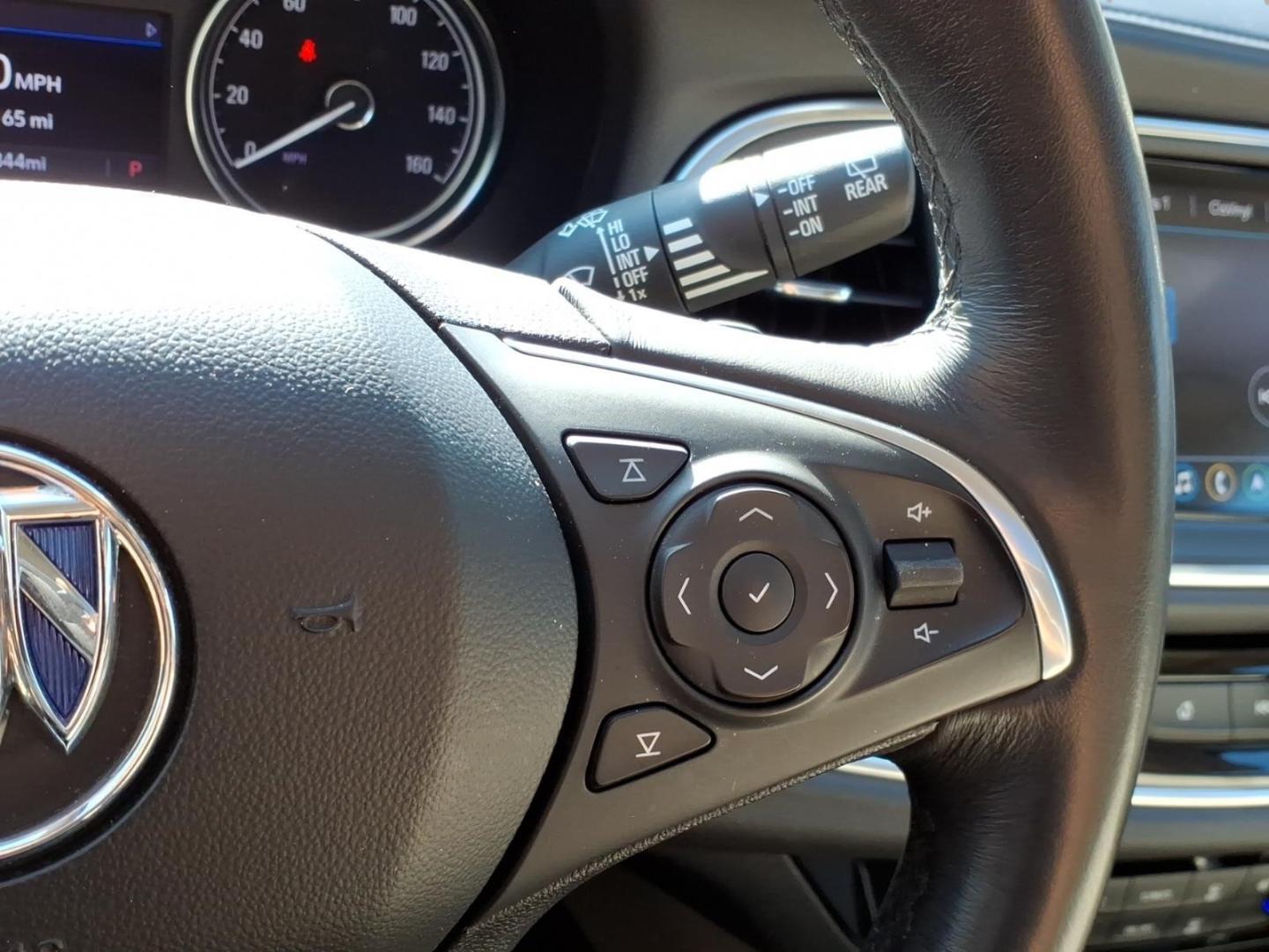 2020 Summit White Buick Enclave Essence (5GAEVAKW9LJ) with an 3.6L 3.6L V6 310hp 266ft. lbs. Direct Injection engine, 9-Speed Shiftable Automatic transmission, located at 5505 N. Summit St., Toledo, OH, 43611, (419) 729-2688, 41.654953, -83.530014- Photo#23