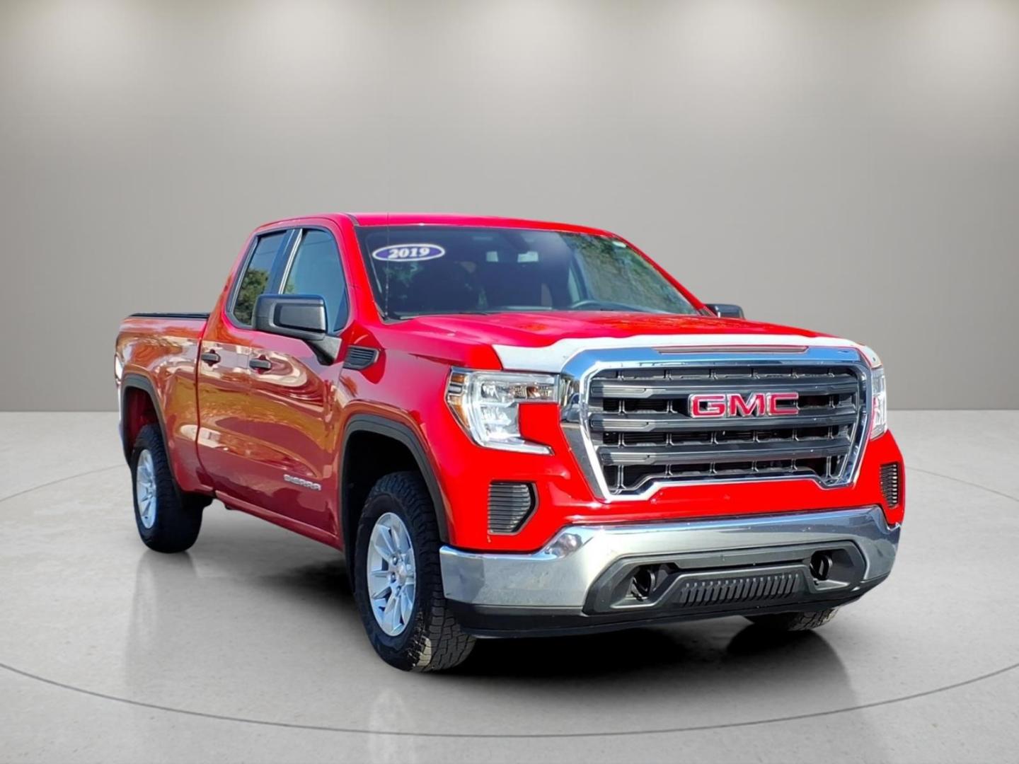 2019 Cardinal Red GMC Sierra 1500 Base (1GTR9AEF9KZ) with an 5.3L EcoTec3 5.3L V8 355hp 383ft. lbs. Direct Injection engine, 6-Speed Shiftable Automatic w/Overdrive transmission, located at 5505 N. Summit St., Toledo, OH, 43611, (419) 729-2688, 41.654953, -83.530014- Photo#18