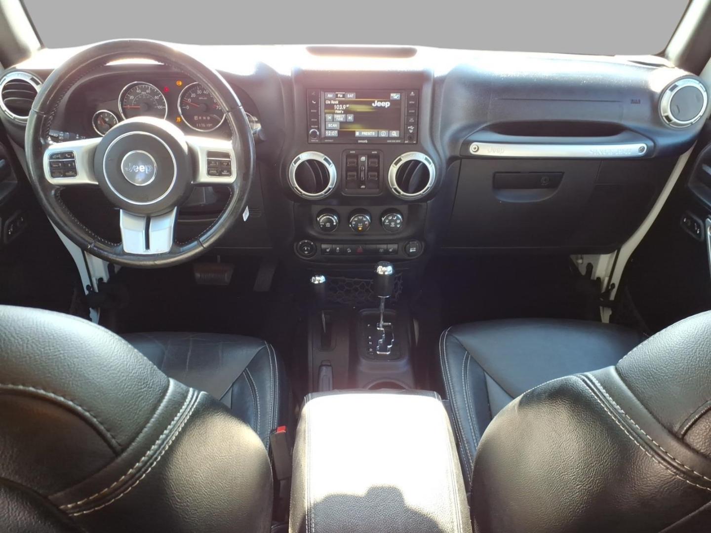 2016 Bright White Clear Coat Jeep Wrangler Unlimited Rubicon (1C4BJWFG4GL) with an 3.6L 3.6L V6 285hp 260ft. lbs. Fuel Injected engine, Automatic transmission, located at 5505 N. Summit St., Toledo, OH, 43611, (419) 729-2688, 41.654953, -83.530014- Photo#12